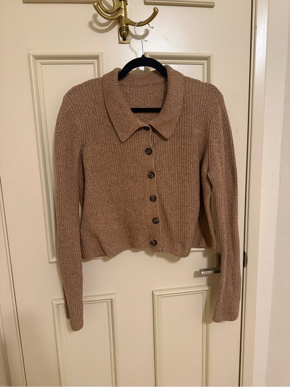 Old Navy Taupe Ribbed Button-Front V-Neck Sweater